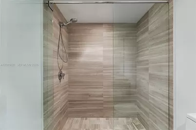 18975 Collins Ave #2202/C-1, Sunny Isles Beach, FL 33160 - Photo 35