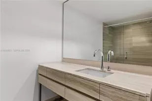 18975 Collins Ave, Sunny Isles Beach, FL 33160 - Photo 33