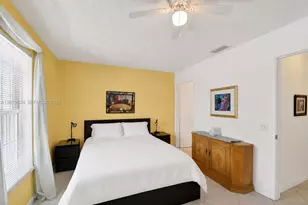 341 Waterside Dr, Hypoluxo, FL 33462 - Photo 21
