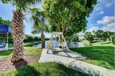 341 Waterside Dr #341, Hypoluxo, FL 33462 - Photo 43