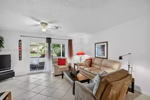 341 Waterside Dr, Hypoluxo, FL 33462 - Photo 7