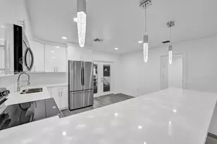101 SW 53rd Ave, Plantation, FL 33317 - Photo 53