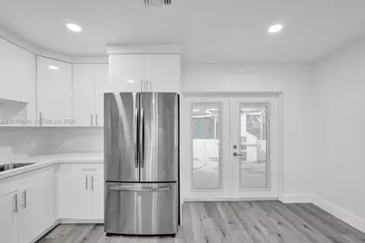 101 SW 53rd Ave, Plantation, FL 33317 - Photo 29
