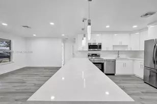 101 SW 53rd Ave, Plantation, FL 33317 - Photo 21