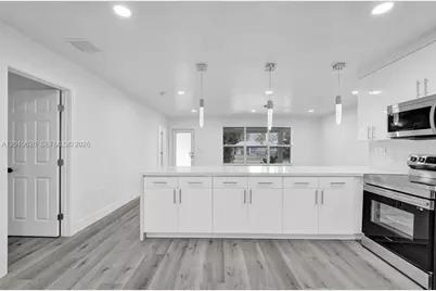 101 SW 53rd Ave, Plantation, FL 33317 - Photo 25
