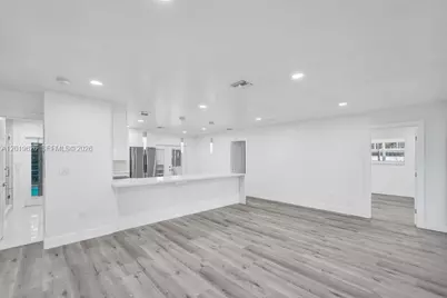 101 SW 53rd Ave, Plantation, FL 33317 - Photo 15