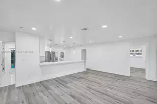 101 SW 53rd Ave, Plantation, FL 33317 - Photo 15