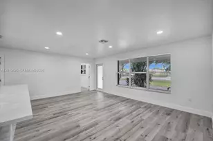 101 SW 53rd Ave, Plantation, FL 33317 - Photo 17