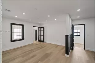 1409 NW 44th St, Miami, FL 33142 - Photo 7