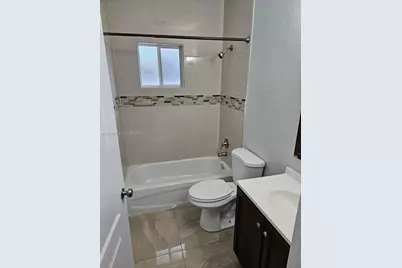 1517 NE 3rd Ave #0, Fort Lauderdale, FL 33304 - Photo 7