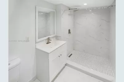 2941 NE 185th St #1305, Aventura, FL 33180 - Photo 13