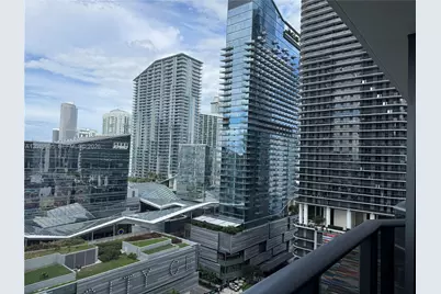 55 SW 9th St #1810, Miami, FL 33130 - Photo 13