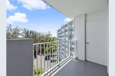 1300 NE Miami Gardens Dr #803E, Miami, FL 33179 - Photo 21