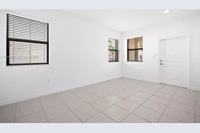 11945 SW 245th Ter, Homestead, FL 33032 - Photo 15