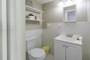 225 NW 14th Ave, Miami, FL 33125 - Photo 11