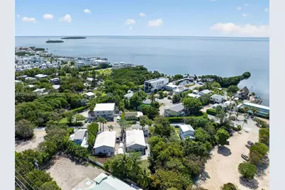 8 Ocean View Blvd, Key Largo, FL 33037 - Photo 49