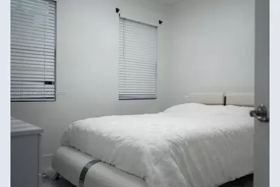 4180 NE 21st St, Homestead, FL 33033 - Photo 11