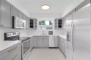 70 NE 99th St, Miami Shores, FL 33138 - Photo 17