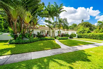 70 NE 99th St, Miami Shores, FL 33138 - Photo 3
