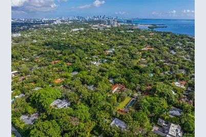 3720 Poinciana Ave, Miami, FL 33133 - Photo 17