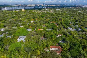3720 Poinciana Ave, Miami, FL 33133 - Photo 23