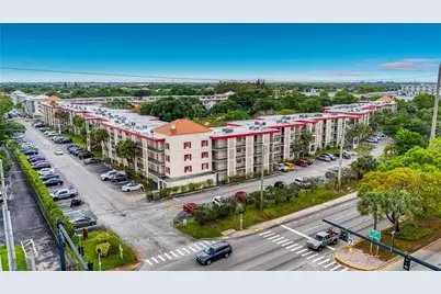 3000 NW 48th Ter #126, Lauderdale Lakes, FL 33313 - Photo 9