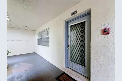 3000 NW 48th Ter #126, Lauderdale Lakes, FL 33313 - Photo 3