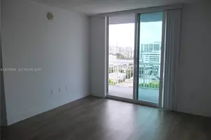 275 NE 18th St, Miami, FL 33132 - Photo 9