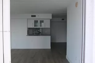 275 NE 18th St, Miami, FL 33132 - Photo 5