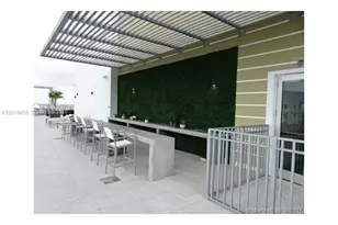 1010 SW 2nd Ave, Miami, FL 33130 - Photo 5