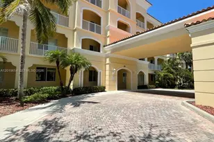 19 W Harbour Isle Dr W, Fort Pierce, FL 34949 - Photo 1