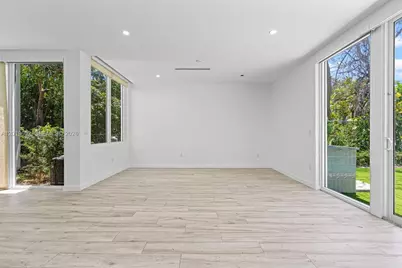 1816 SW 23rd St, Miami, FL 33145 - Photo 17