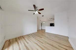 5570 NW 61st St, Coconut Creek, FL 33073 - Photo 5