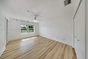 5570 NW 61st St, Coconut Creek, FL 33073 - Photo 11