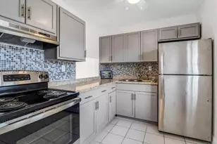 505 NW 177th St, Miami Gardens, FL 33169 - Photo 3