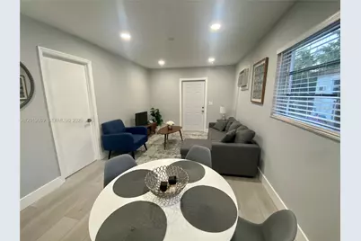 2512 Grant St #Rear Guest House, Hollywood, FL 33020 - Photo 5
