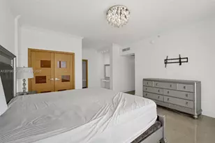 3001 S Ocean Dr, Hollywood, FL 33019 - Photo 19