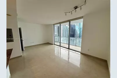 1060 Brickell Ave #2409, Miami, FL 33131 - Photo 7