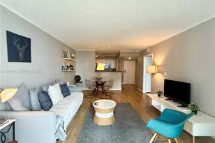 1155 Brickell Bay Dr, Miami, FL 33131 - Photo 13