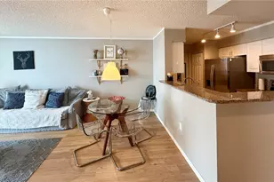 1155 Brickell Bay Dr, Miami, FL 33131 - Photo 7