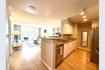 1155 Brickell Bay Dr #1205, Miami, FL 33131 - Photo 3