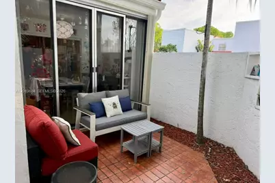 20937 Bay Ct #111-1, Aventura, FL 33180 - Photo 3