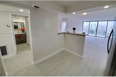 18011 Biscayne Blvd #503, Aventura, FL 33160 - Photo 3