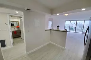 18011 Biscayne Blvd, Aventura, FL 33160 - Photo 3