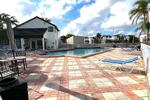 9715 Fontainebleau Blvd, Miami, FL 33172 - Photo 17