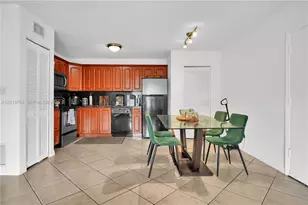 10786 N Kendall Dr, Miami, FL 33176 - Photo 7