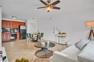 10786 N Kendall Dr, Miami, FL 33176 - Photo 9