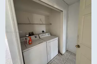 510 SW 25th Pl, Cape Coral, FL 33991 - Photo 9