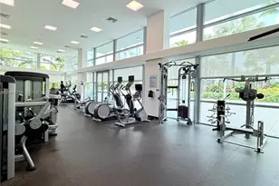 2950 NE 188th St, Aventura, FL 33180 - Photo 23