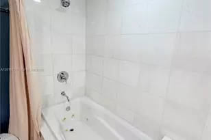 2950 NE 188th St, Aventura, FL 33180 - Photo 21